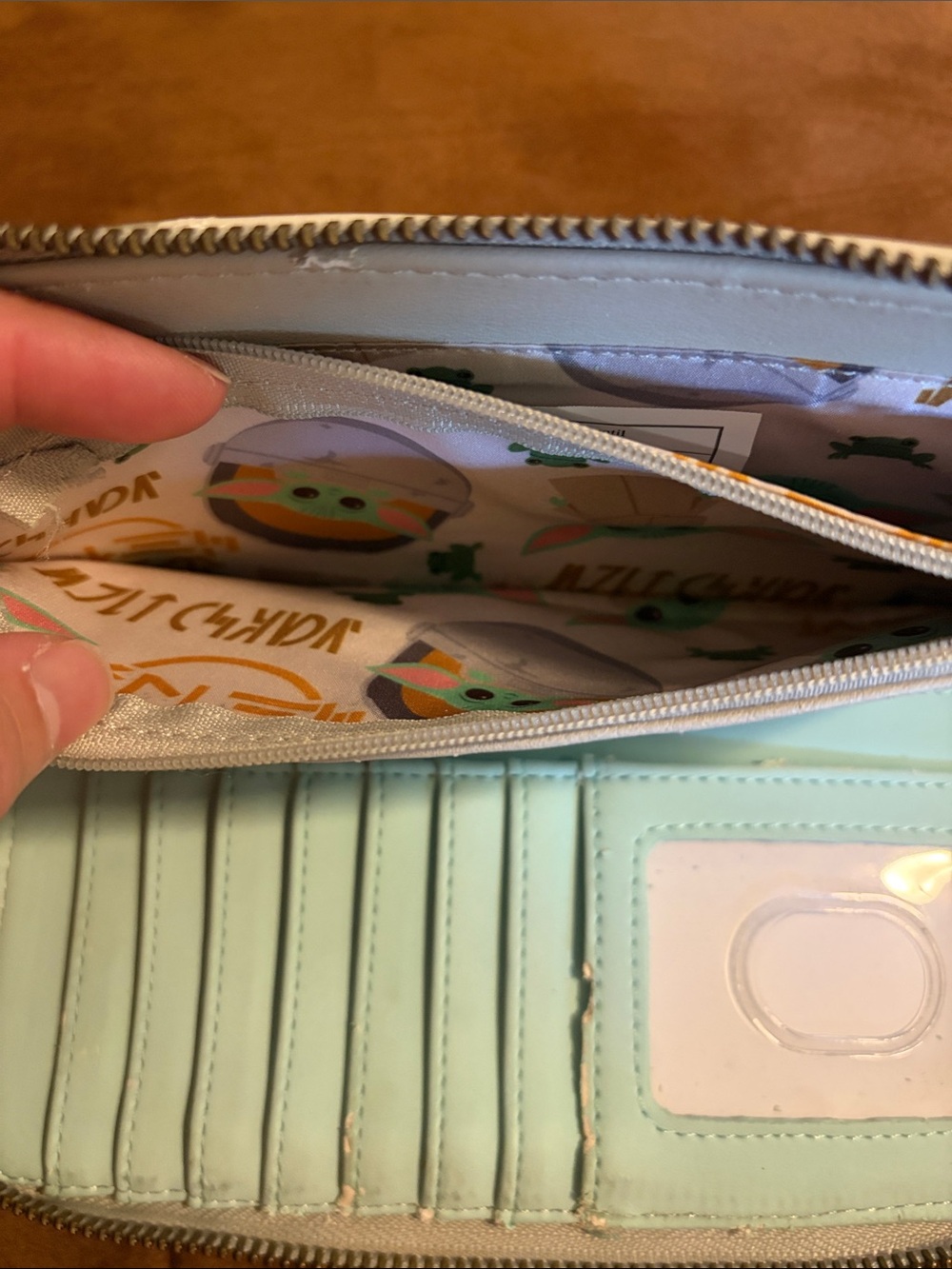 Loungefly StarWars Wallet - Picture 7 of 9